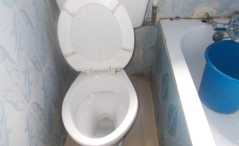 Bathroom 3, Doris O Hotels, Calabar