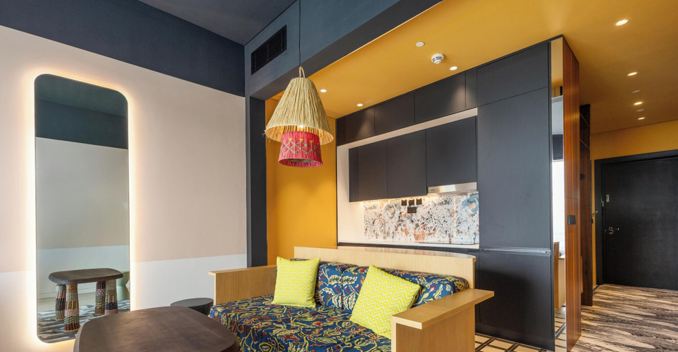 Living area 4, LUX | The Five Star Modern Studio, Dubai