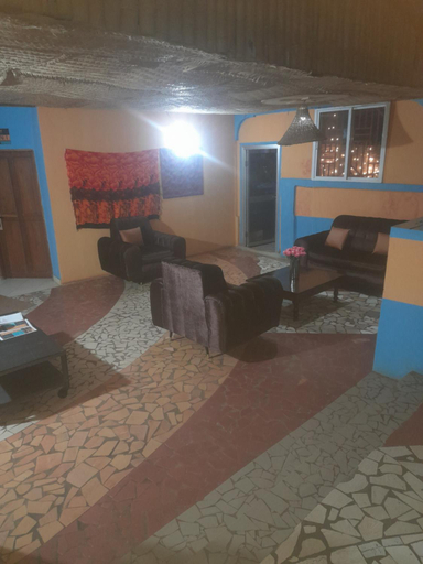 Others, Mango Lodge, Kombo Saint Mary