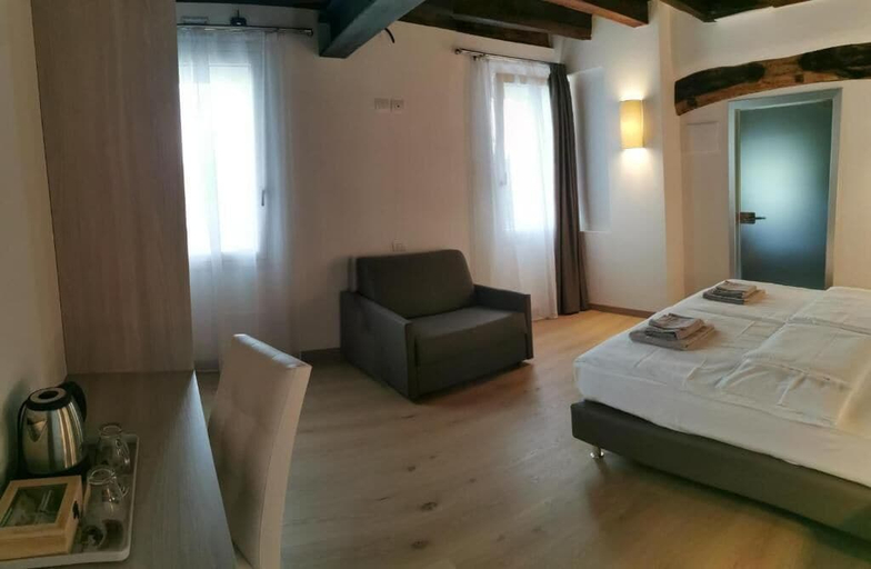 Bedroom 2, Casa BORRIERO Farmhouse, Belluno