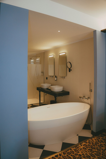 Bathroom 5, Hotel Divino by Fimedhotels, Girona