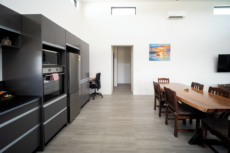 Dining 5, Solana Apartments, Ba