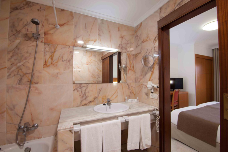 Bathroom 4, Hotel Principe Paz, Santa Cruz de Tenerife