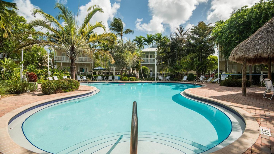 Sport & Beauty 5, Coral Villa by Avantstay Close 2 DT Key West Shared Pool & Patio!, Monroe