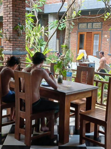 Food & Drinks, Dannyjuljol homestay, Dompu