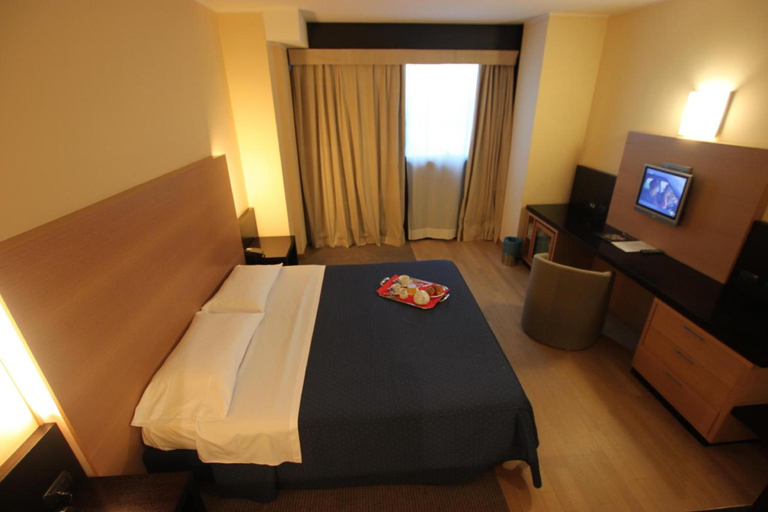 Bedroom 2, Residence Golf Hotel, Milano