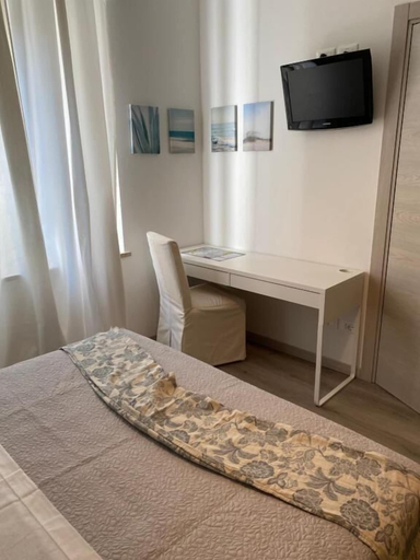 Room 3, UNIQUE ROOMS, Verona
