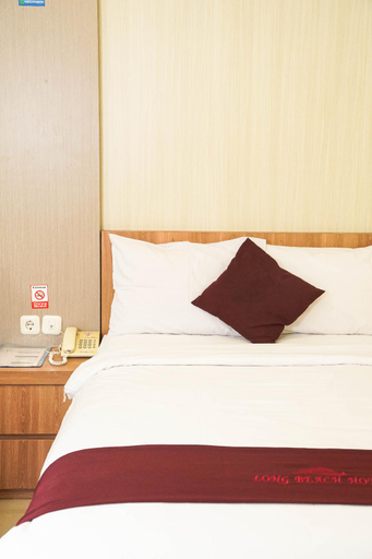 bedroom 14