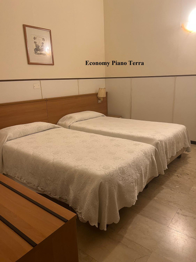 Bedroom 3, Hotel Mayorca, Milano