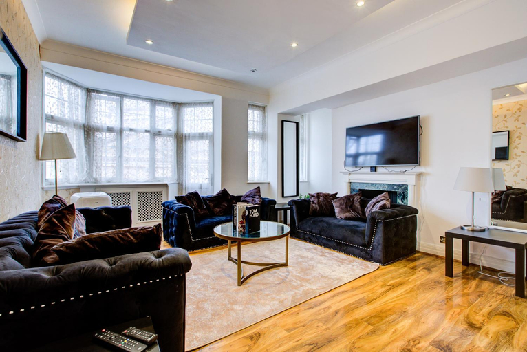 Others 3, Exclusive apartment, Knightsbridge-Harrods-London, London