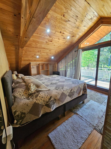 Bedroom, Los Pioneros, Cautín