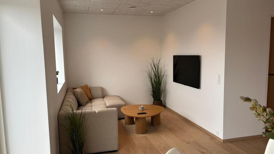 Living area 2, Sea View Apartment with balcony 2BR, Tórshavn