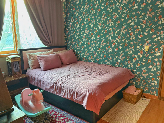 Bedroom 3, Here and Now Guesthouse - Foreigner Only, Iksan