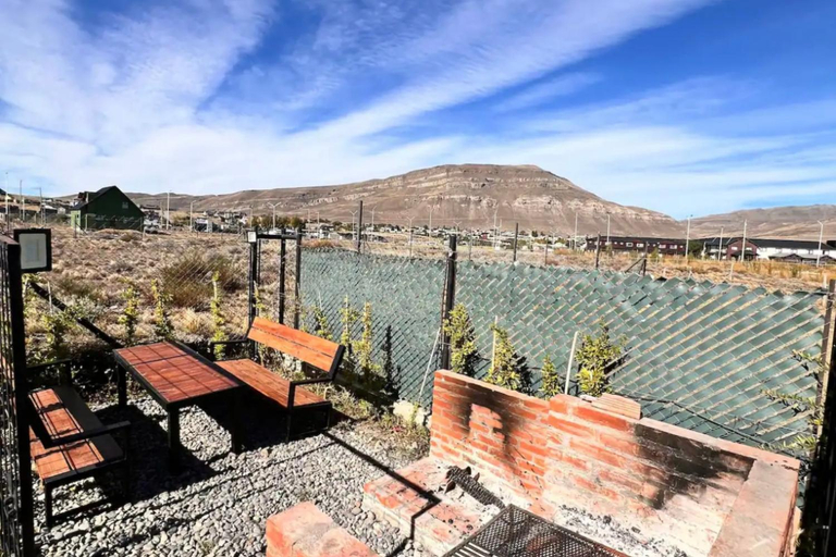 Surrounding environment, LUXURY Casa cerca al centro en El Calafate Glacial, Argentina, Lago Argentino