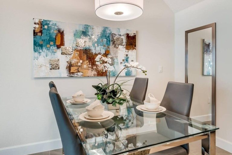 In-room dining 2, Ultimate Getaway - Your Best Vacation Home, Lake