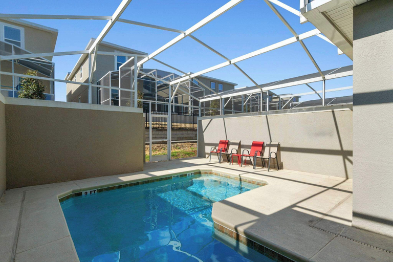 Pool 5, Chic 4BR Home With Mickey & Star Wars Rooms, Osceola