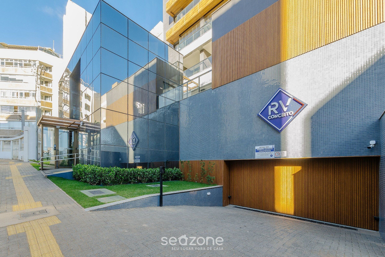 Exterior 4, Apartments in a Building With a Pool 800m From the Beach in Salvador - EDF, Salvador