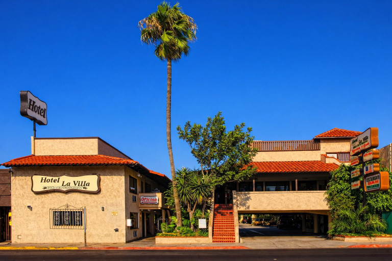 Exterior & Views 2, Hotel La Villa de Zaragoza, Tijuana