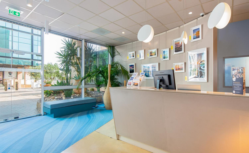 Public Area 2, ibis Styles Toulon Centre Port, Var