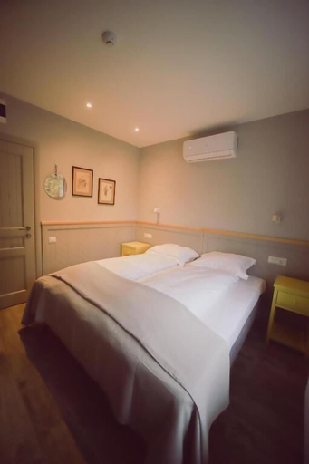 Room 2, Villa Piazzetta, Bacau