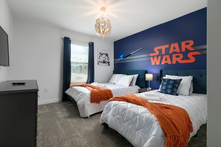 Room 1, Amazing 4BR Villa - Perfect Getaway, Osceola