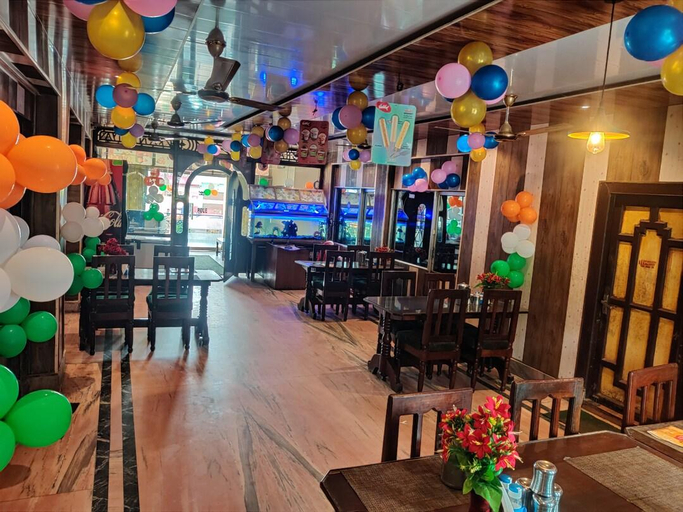 Food & Drinks, Hotel Krishan Kanhiya, Jaunpur