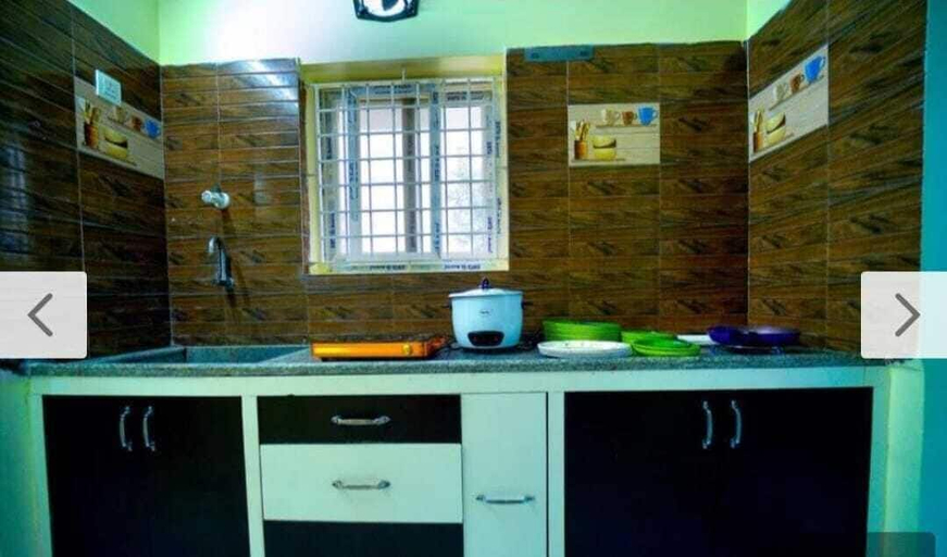 Private kitchen, MKR HOMESTAY BY PICKURSTAY HOTELS, Chittoor