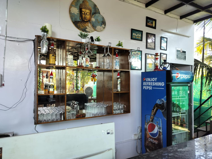 Food & Drinks 5, Bay View Resort, North Goa