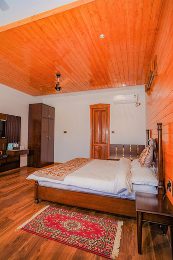 Bedroom 3, Neelesh Inn - Luxury Lake View Hotel With Swimming Pool On Bhimtal Lake, Nainital