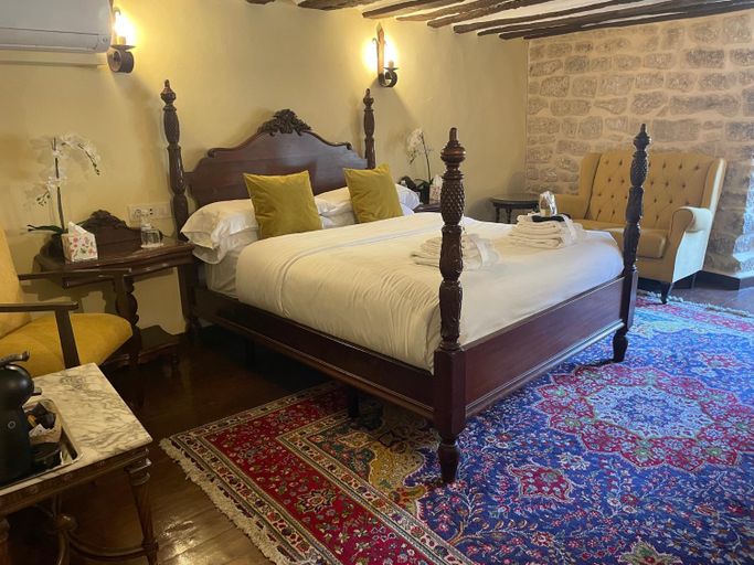 Bedroom, El Retiro del Obispo, Álava