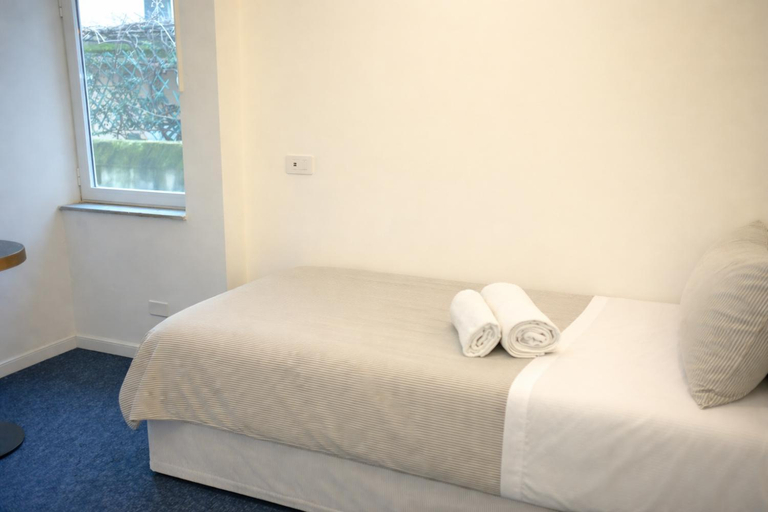 Bedroom 1, Napul'e Riviera, Napoli