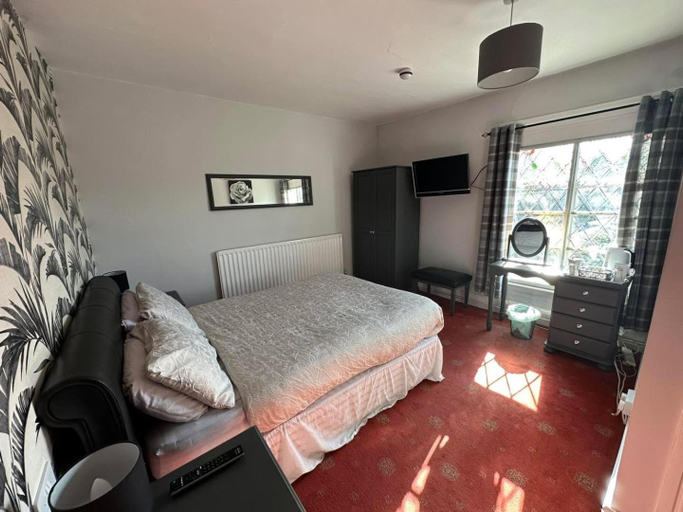 Bedroom 3, The Dog at Dunley, Worcestershire