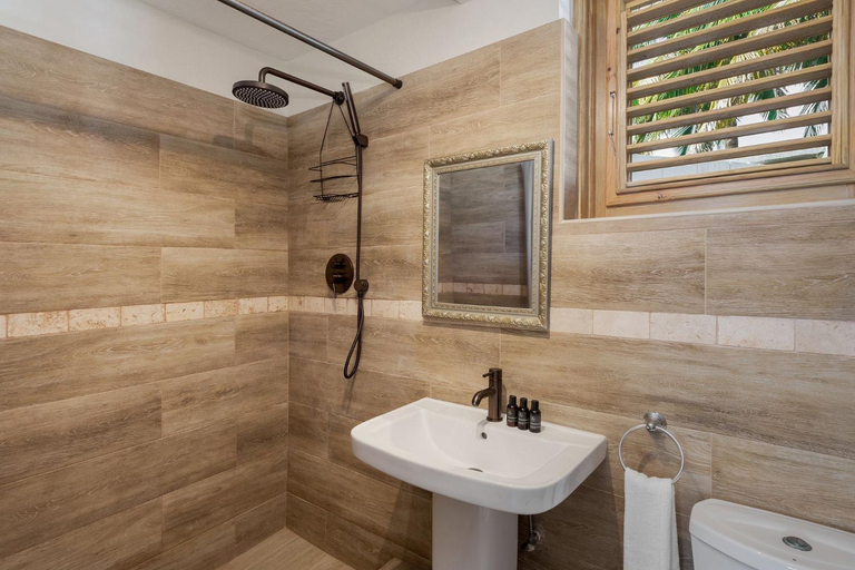 Bathroom 3, MoonRaker Beach Hotel