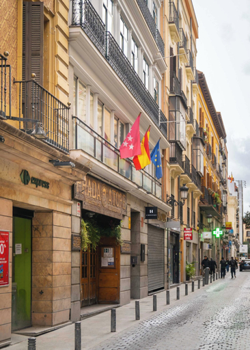 Front of property 2, Limehome Madrid Sol, Madrid