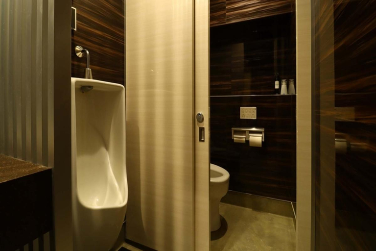 Bathroom 4, Myokenkan, Kirishima
