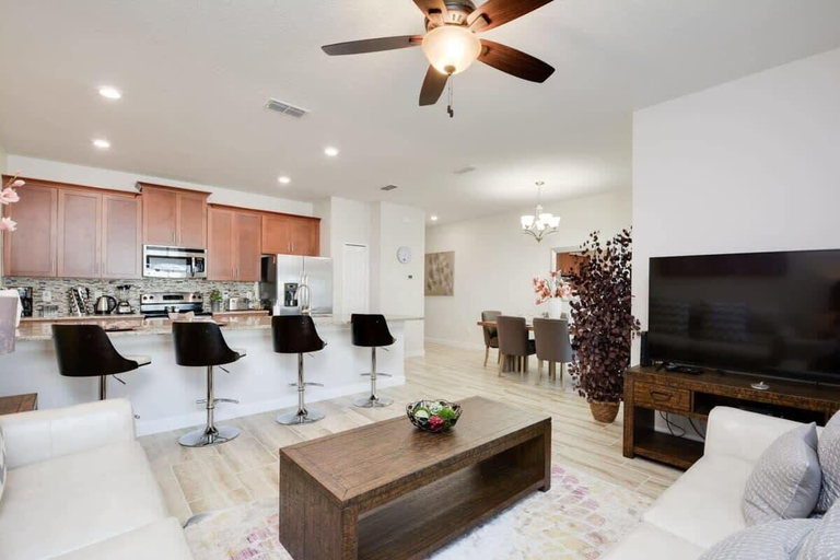 Primary image, Private Pool, Prime Location, Beautiful Home, Osceola
