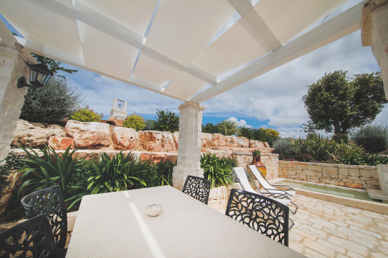 Terrace/patio 2, Trulli Arco Antico, Bari