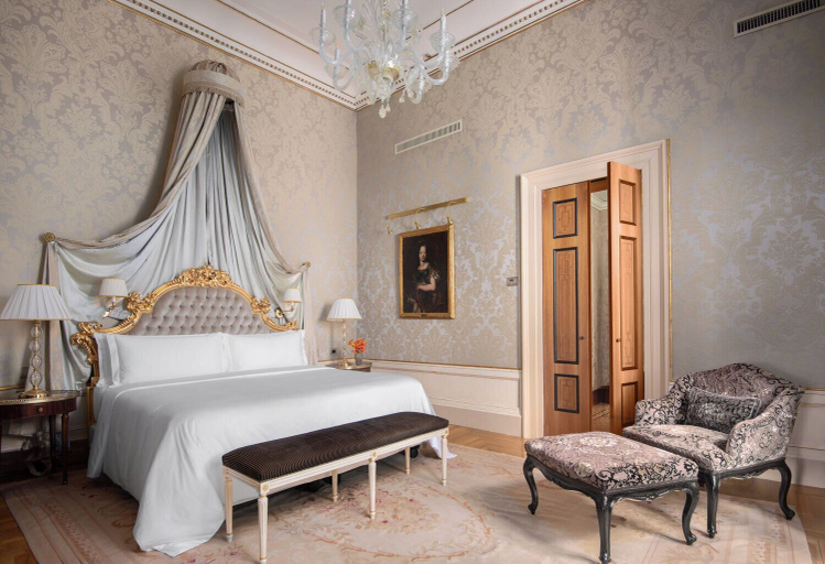 Bedroom 2, Danieli, Venezia, A Four Seasons Hotel, Venezia