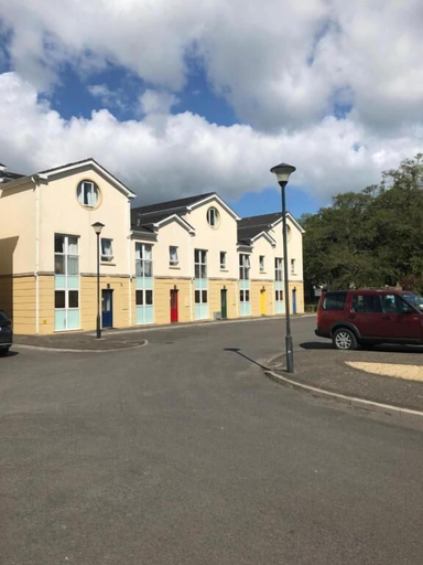 Exterior 2, Glancy's Accommodation