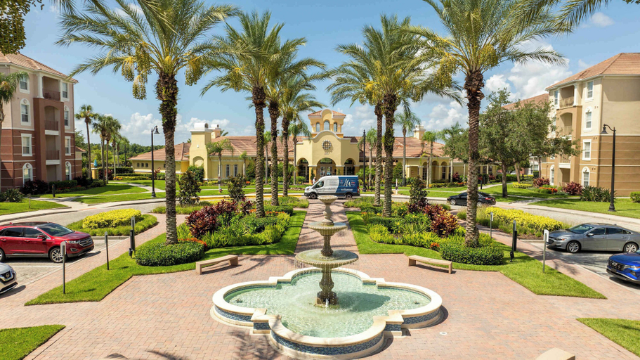 Property entrance 5, Comfortable 3BR Near Convention Center Epic Park, Orange