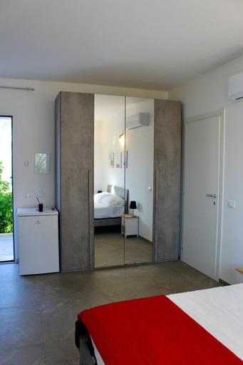 Bedroom 5, Amurusu Residence, Ragusa