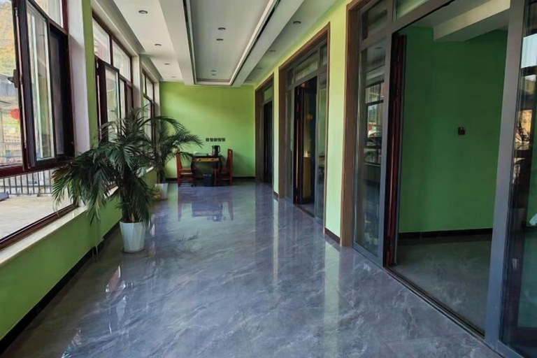 Room 4, Tiegemen Express Hotel, Baoding