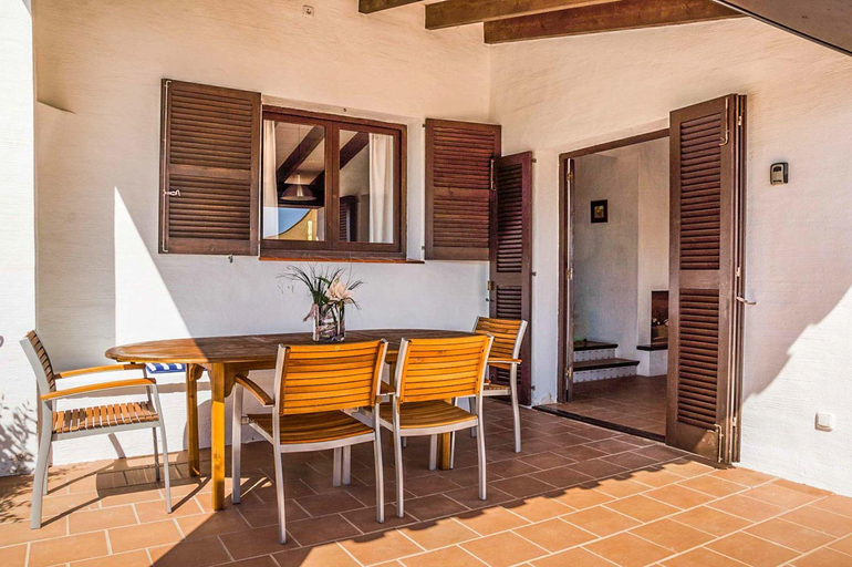 Others 5, Villa Bini Aida, Baleares