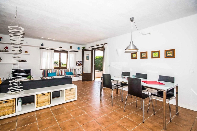 Food & Drinks, Villa Bini Aida, Baleares