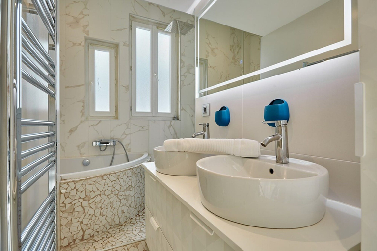 Bathroom 5, Parisian Duplex - Montorgueil - Central Paris, Paris
