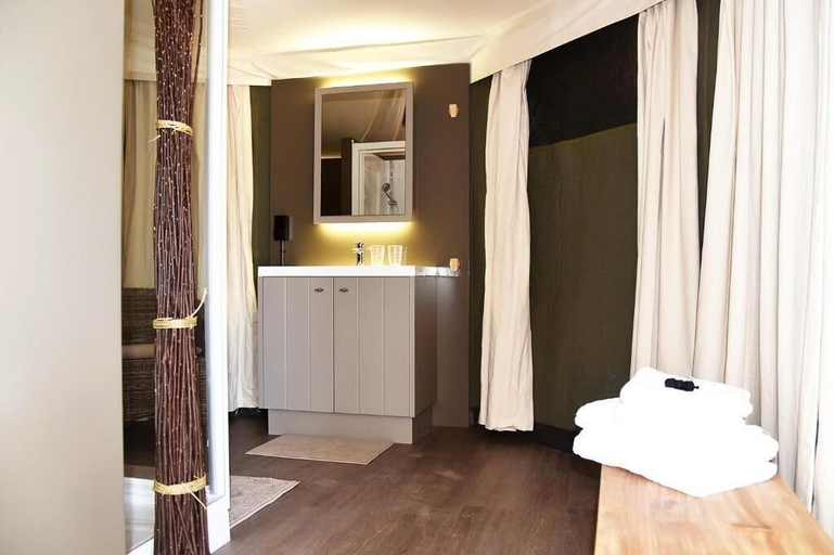 Bathroom 2, Greenfields Glamping Durbuy, Luxembourg
