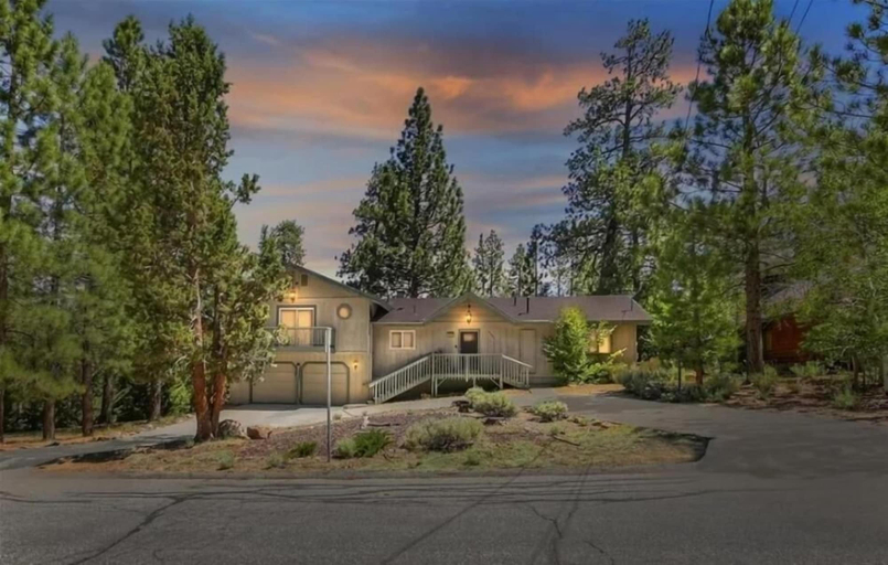 Exterior, Mockingbird Retreat, San Bernardino