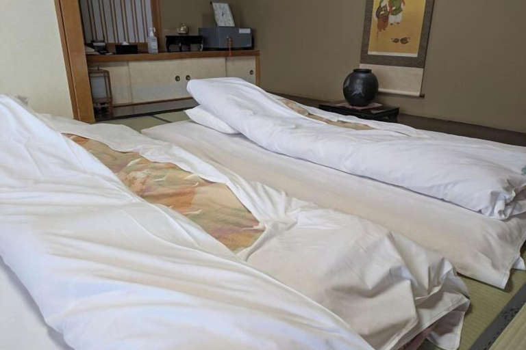 Bedroom 3, Ryokan Ichinomatsu, Hakodate