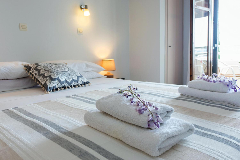 5, Hotel Barbati - Seaside Getaways with Pool, Ionian Islands
