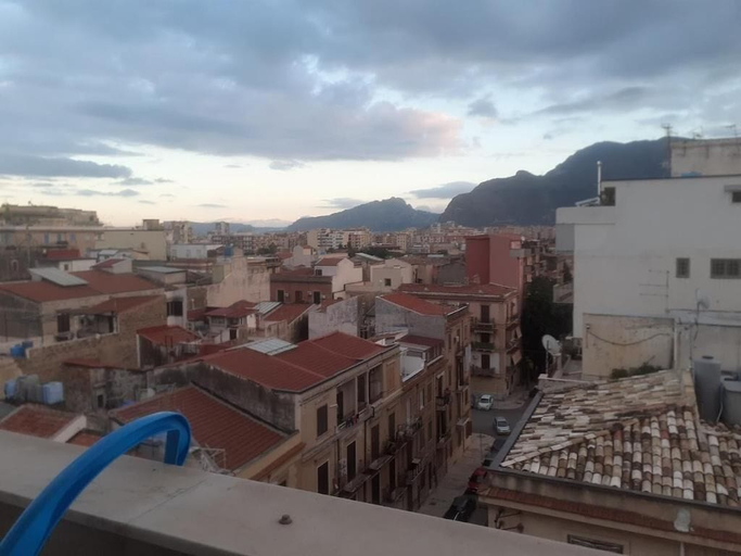 Property grounds, Green Roof Palermo, Palermo